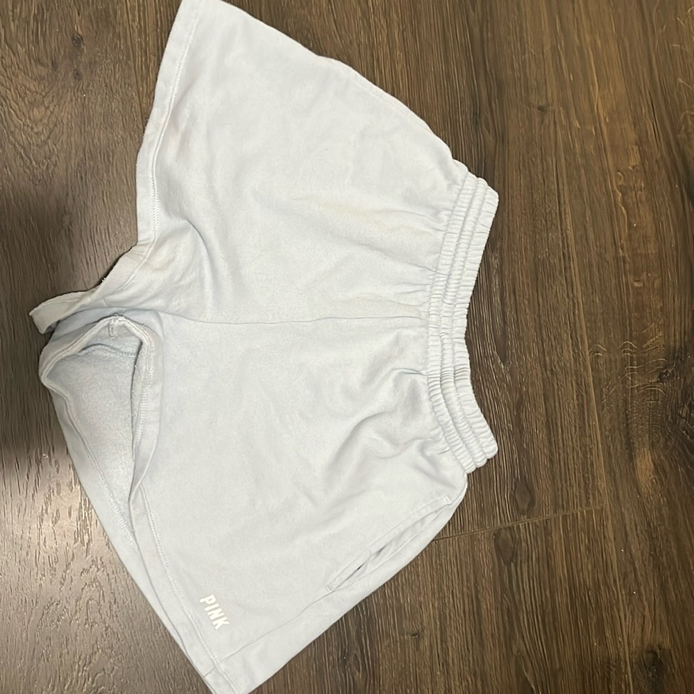 Blue sweatshorts (victoria’s secret pink)
Only worn a few times, to big on me
